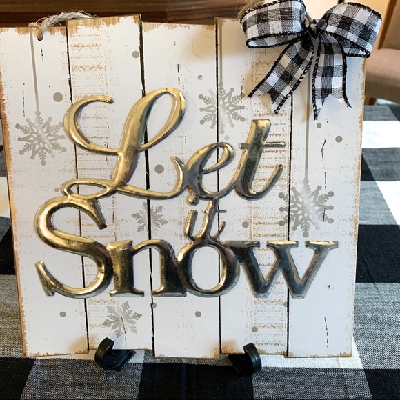 Other - “Let it Snow” Farmhouse Sign w/Galvanized Metal